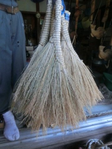 剣山系は、樹皮繊維を利用する農産業の宝庫15